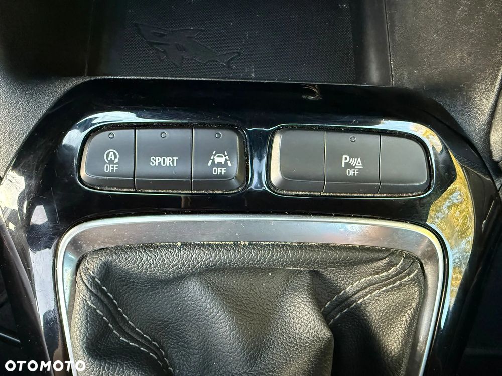 Opel Corsa 1.2 GS Line Plus Pack S&S - 22