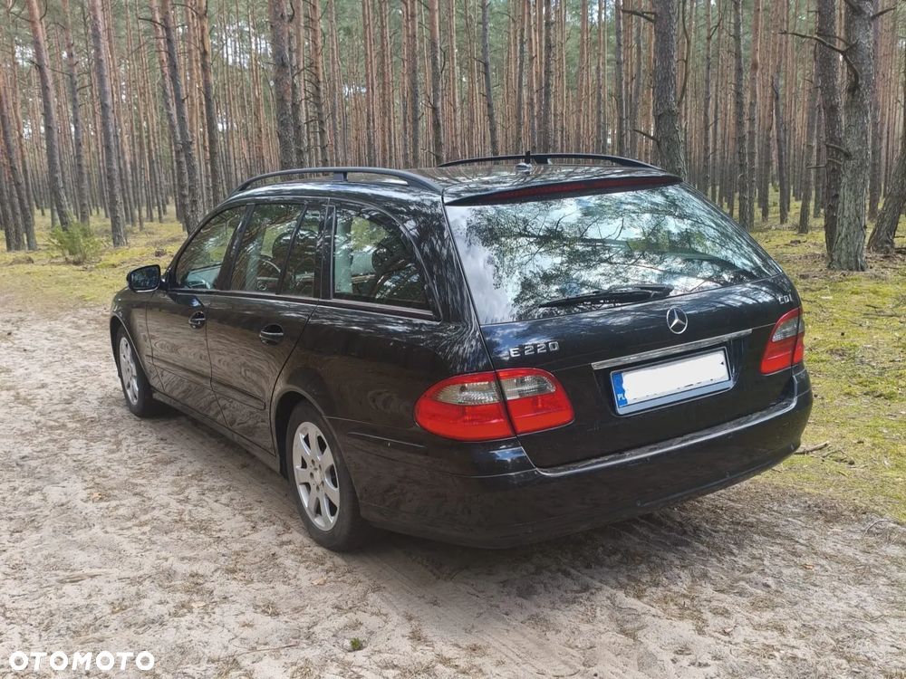 Mercedes-Benz Klasa E 220 CDI Classic - 5