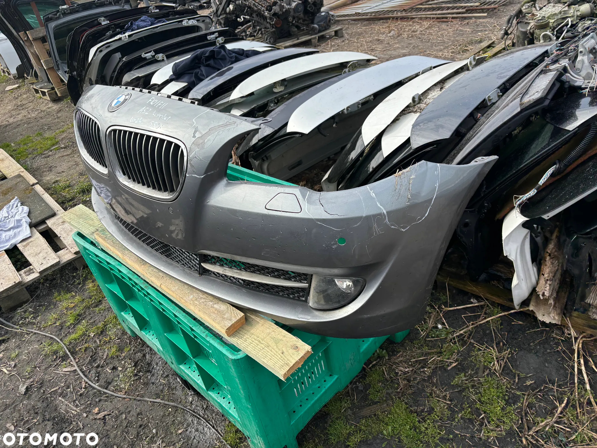 BMW 5 F10 F11 ZDERZAK PRZÓD KOMPLETNY A52 - 3