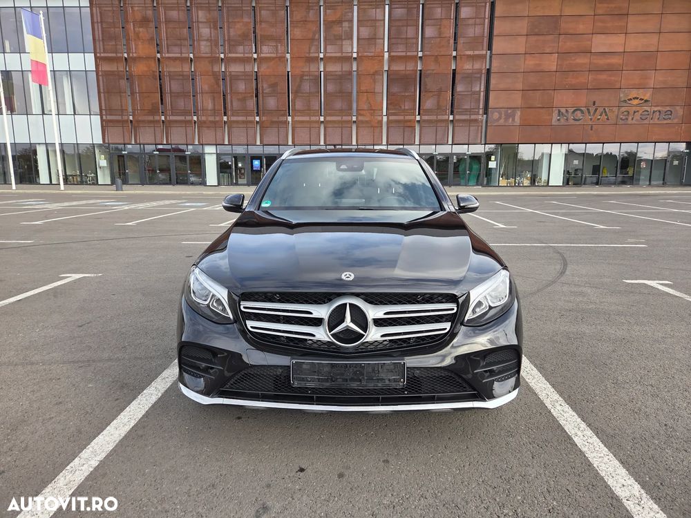 Mercedes-Benz GLC 220 d 4MATIC 9G-TRONIC AMG Line - 2