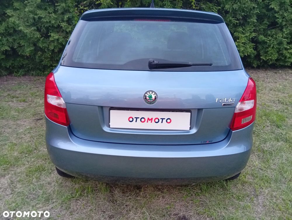 Skoda Fabia - 6