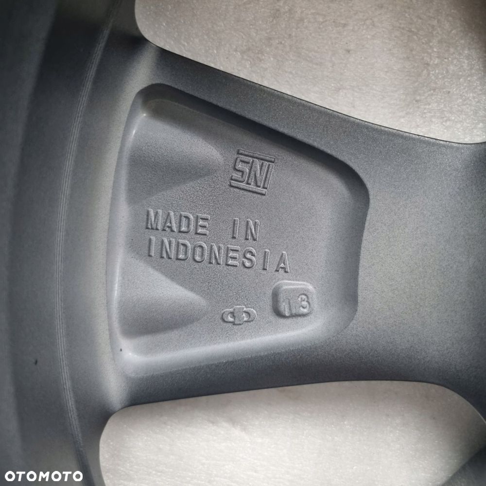 FELGA LEXUS UX ET45 5X114,3 7X18 18 60,1 - 11