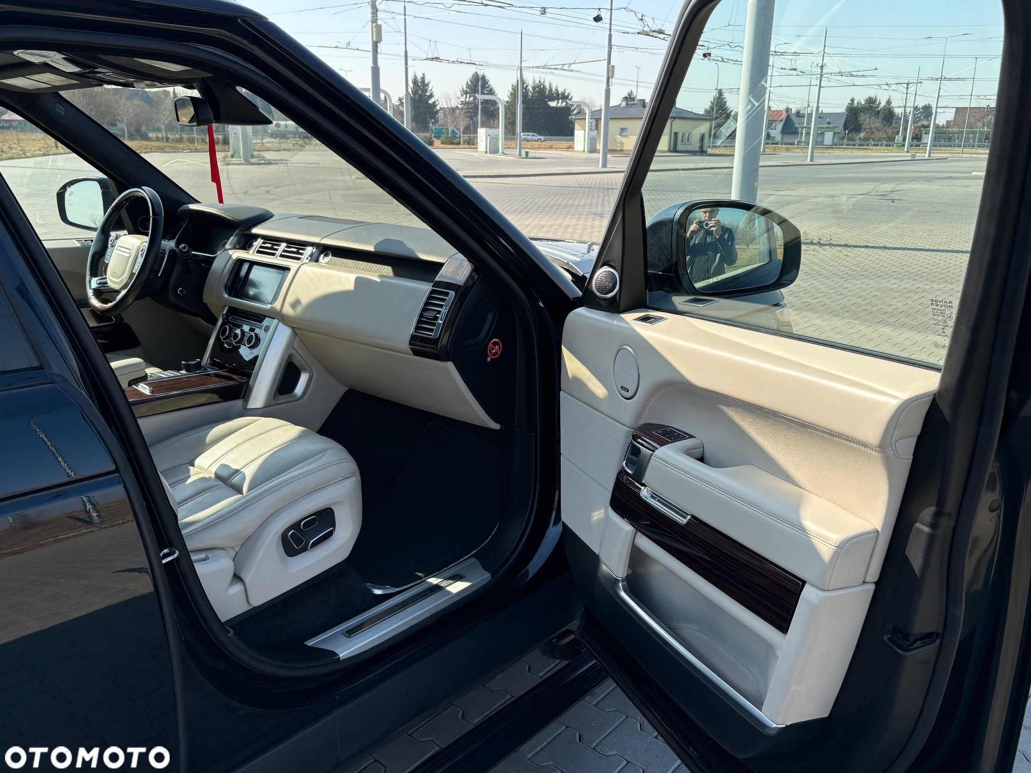 Land Rover Range Rover V8 Supercharged SVAutobiography - 16