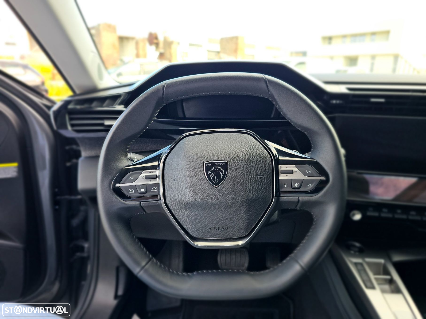 Peugeot 408 1.2 PureTech Allure EAT8 - 16