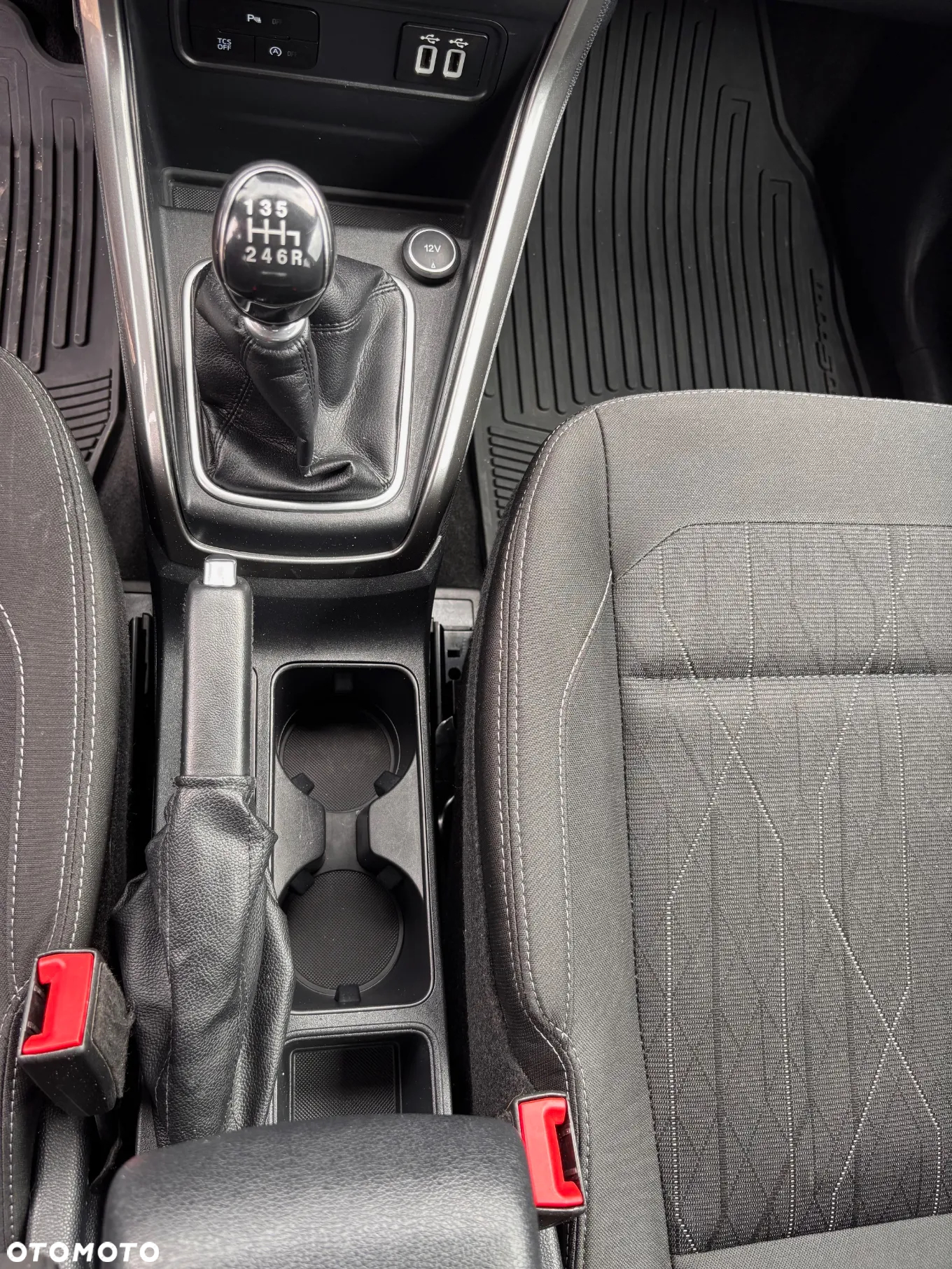Ford EcoSport 1.0 EcoBoost COOL&CONNECT - 27