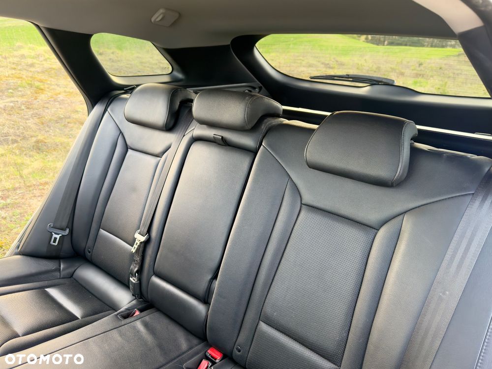 Hyundai i40 2.0 Premium - 12