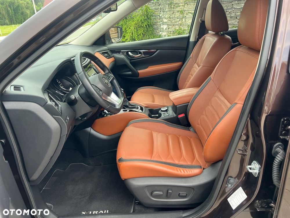 Nissan X-Trail 2.0 dCi ALL-MODE 4x4i Xtronic Tekna - 11