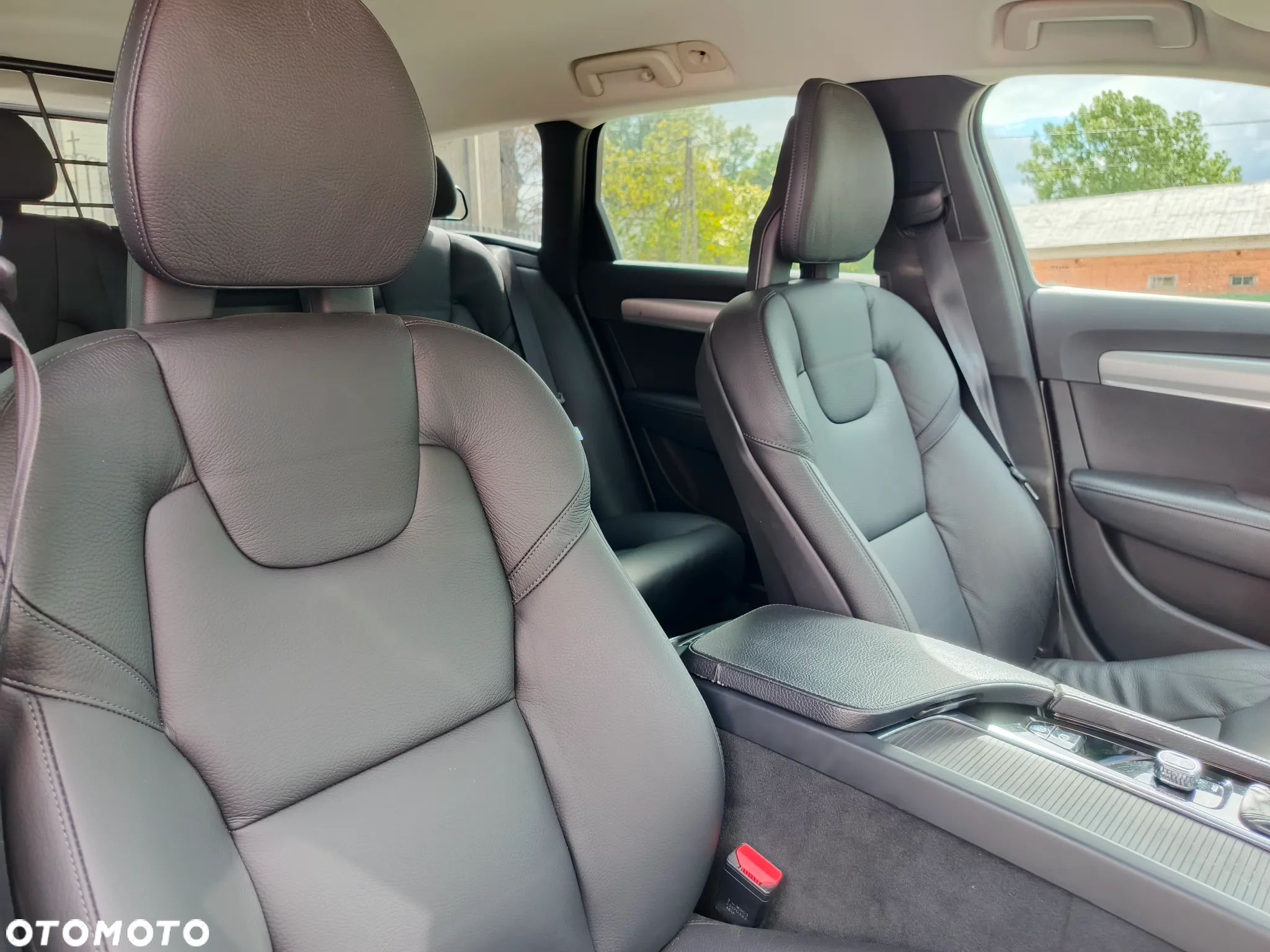 Volvo V90 D5 AWD Momentum - 21