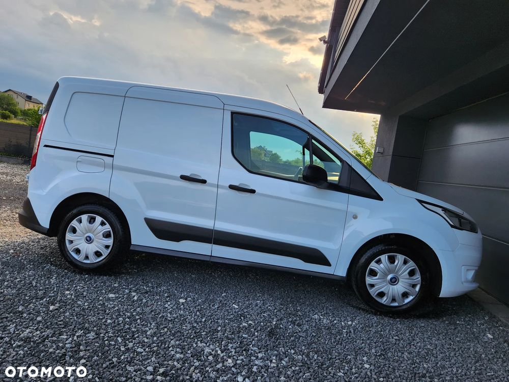 Ford Transit connect - 25