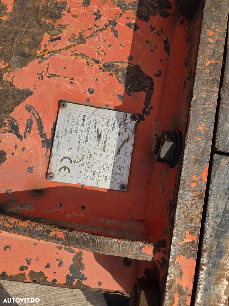 Hitachi ZX135US-6, 15t, 2018, 3.958h, PADURI CAUCIUC NOI, CUPLA RAPIDA HIDRAULICA, CUPA LATA NOUA, cupa ingusta, camera spate, camere laterale, Adanc sapare 6m, latime 2,49m, ridica 7t, consum mediu 7l/h, posibil leasing 3 ani-PROMOTIE 79.900 EUR+Tva - 34