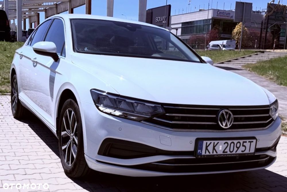 Volkswagen Passat 2.0 TSI Business DSG