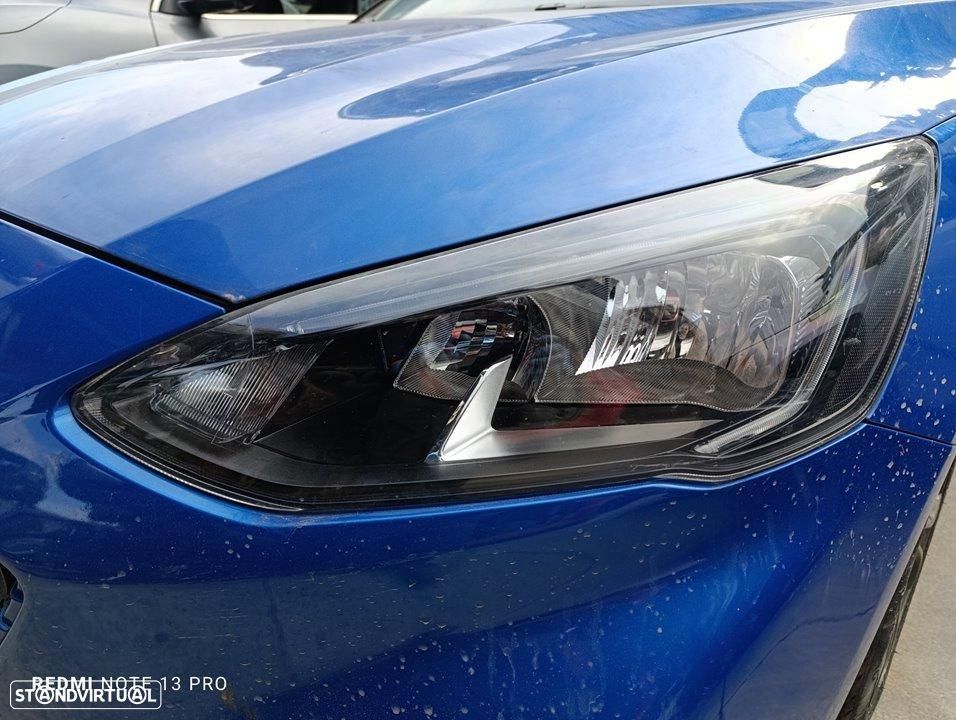 FAROL ESQUERDO FORD FOCUS BERLINA CGE - 1