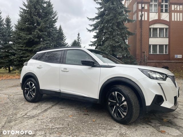 Peugeot 2008 - 9
