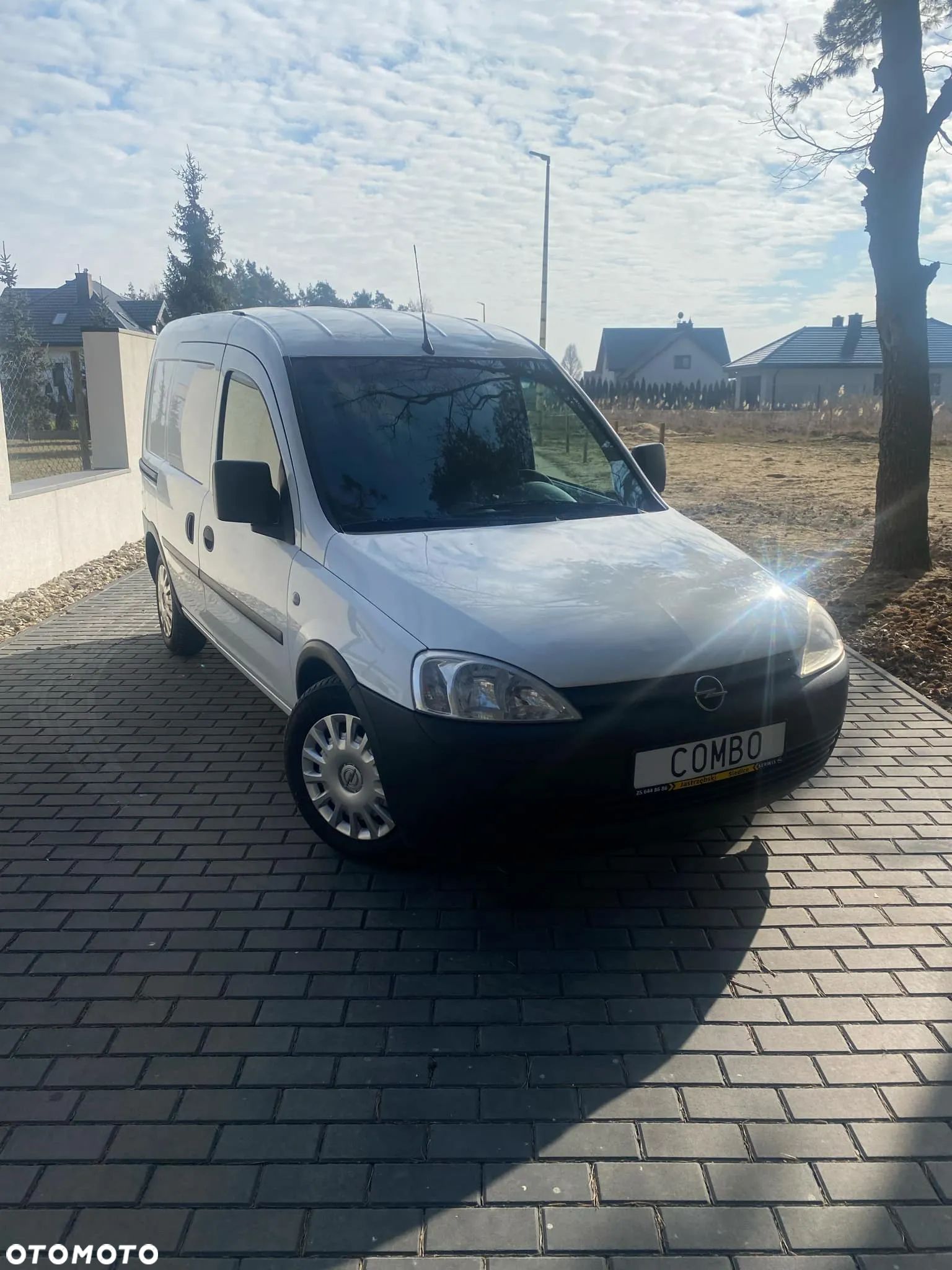 Opel Combo - 1