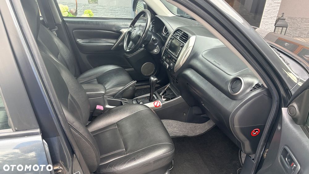 Toyota RAV4 2.0 VVT-i Prestige - 14