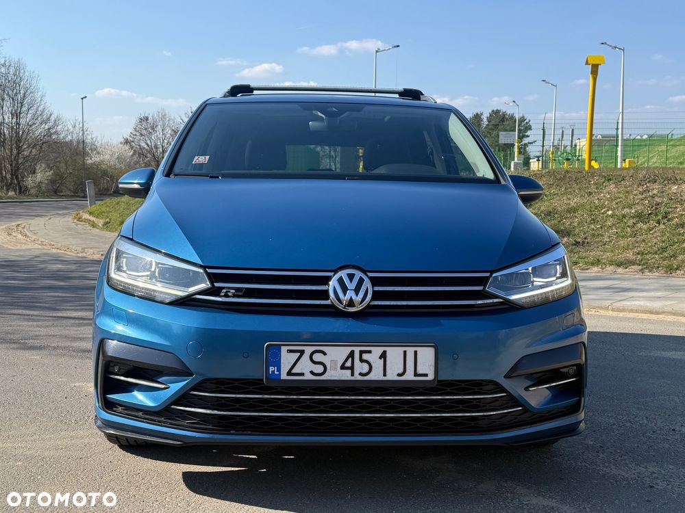 Volkswagen Touran - 4
