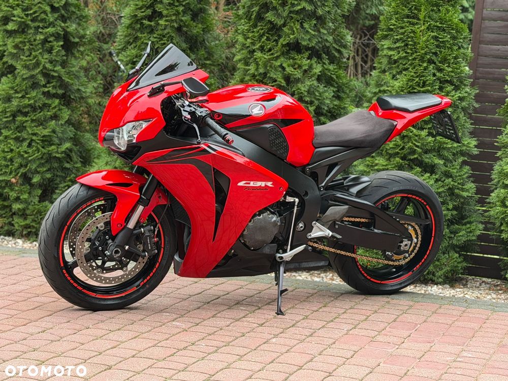 Honda CBR - 6