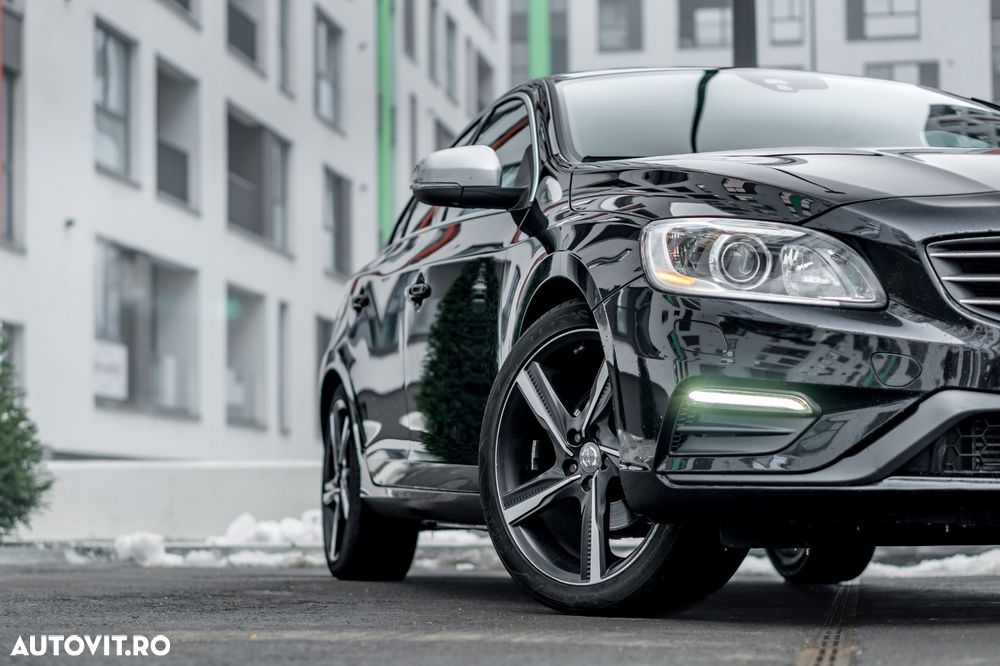Volvo S60 D4 VEA Start-Stop R-Design - 11