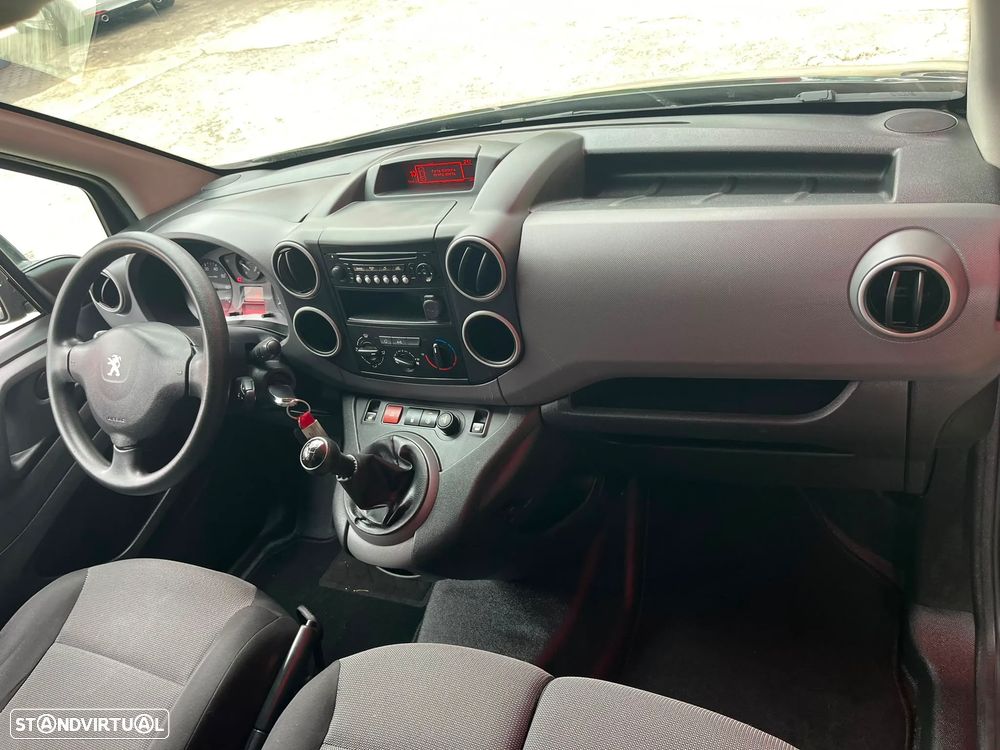 Peugeot Partner Longa | 1.6 HDI | 3 Lug. - 15