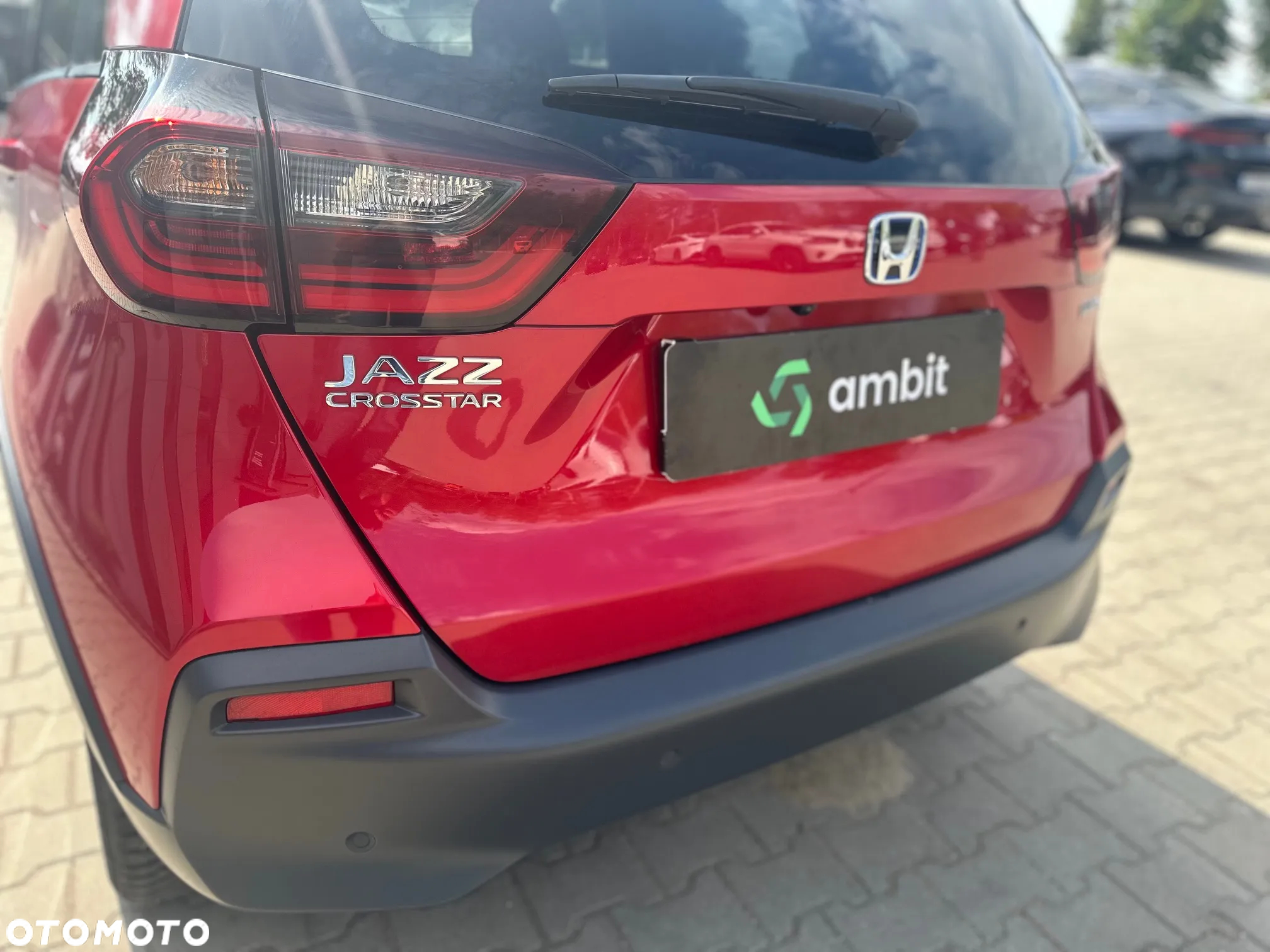 Honda Jazz 1.5 i-MMD Executive Crosstar - 10