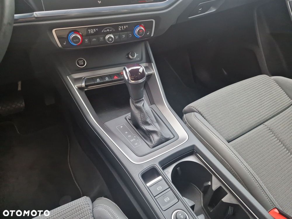 Audi Q3 40 TFSI Quattro S-Line S tronic - 16