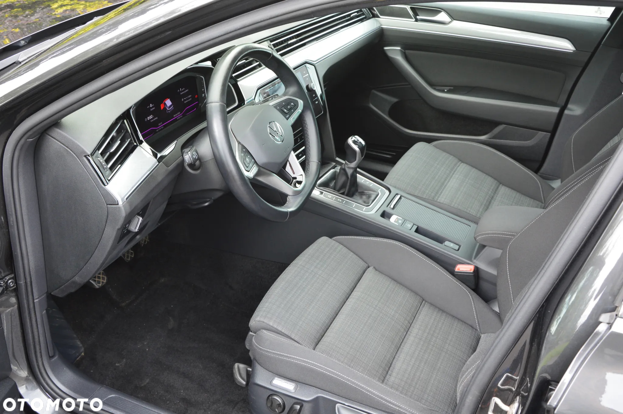 Volkswagen Passat Variant 2.0 TDI (BlueMotion Technology) Highline - 5