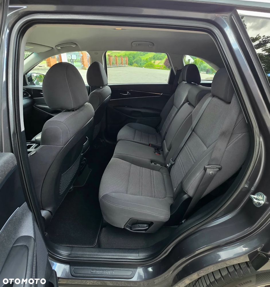 Kia Sorento 2.0 CRDI GT Line - 8