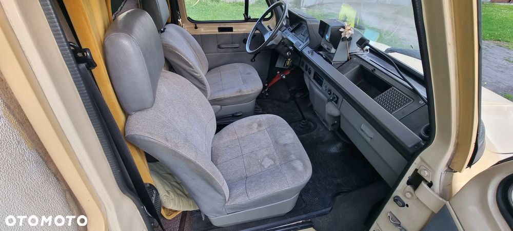 Ford transit - 17