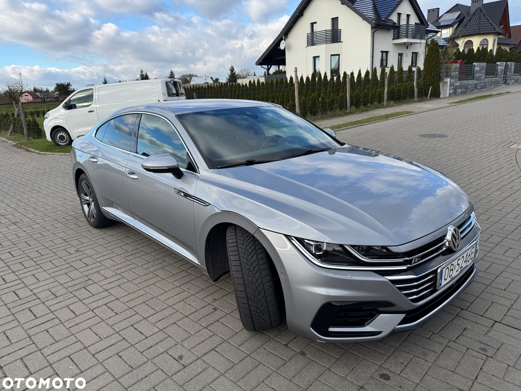 Volkswagen Arteon 2.0 TDI SCR R-Line DSG - 5