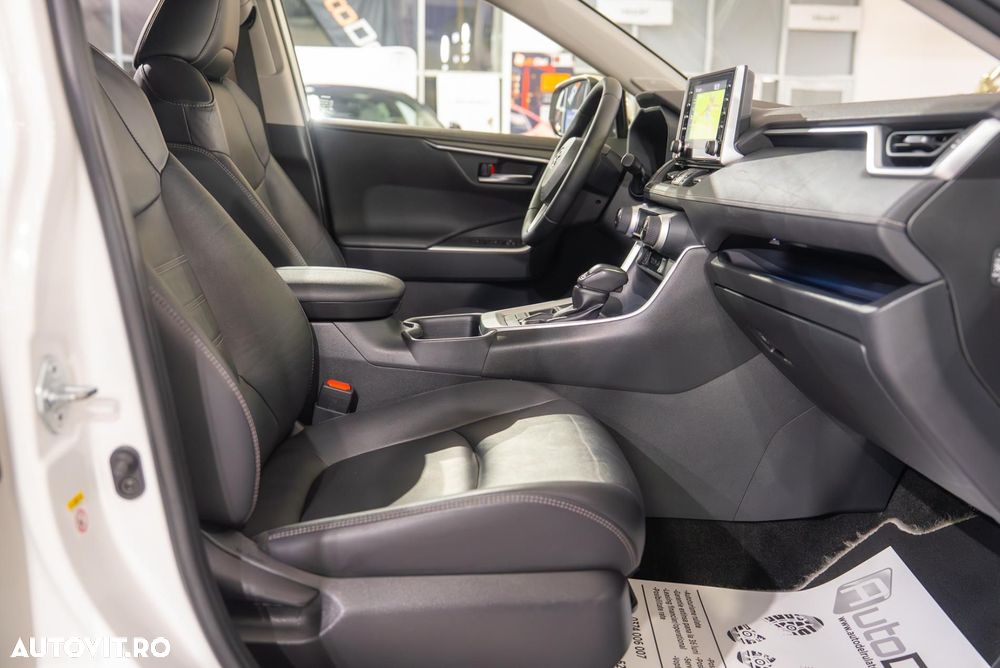 Toyota RAV4 2.5 Hybrid VVT-iE 4x2 Dynamic - 14