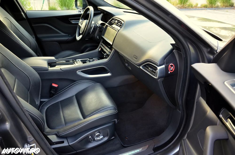 Jaguar F-Pace 20d AWD Aut. R-Sport - 28