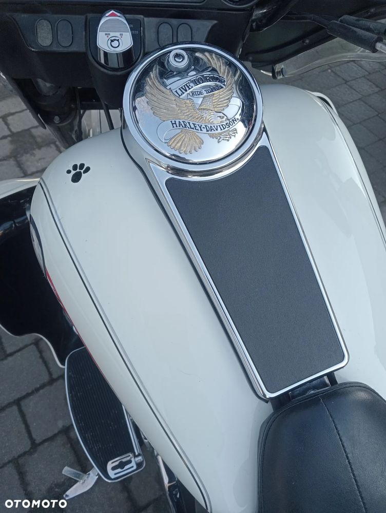 Harley-Davidson FLHT Electra Glide Standard - 15