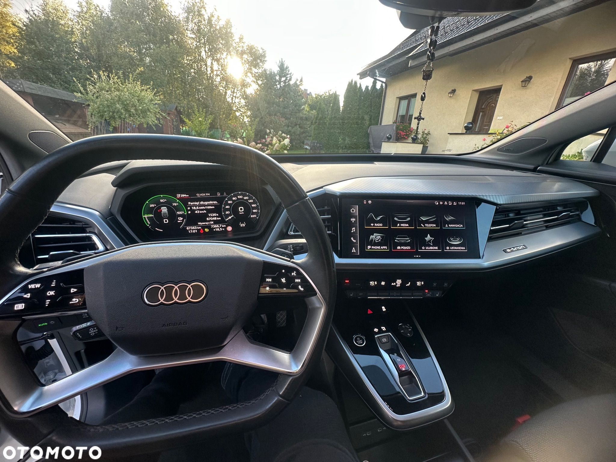 Audi e-tron - 10