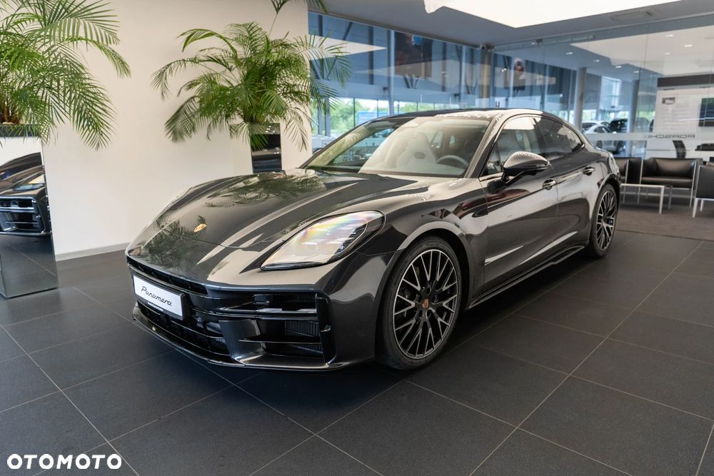 Porsche Panamera 4 - 7