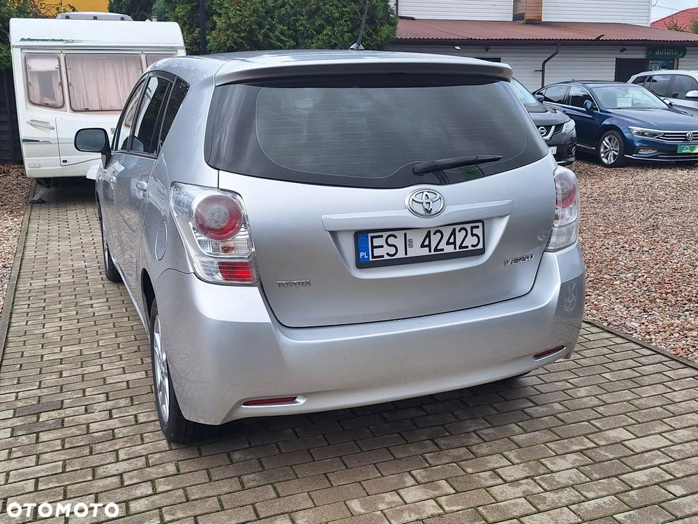 Toyota Verso 2.0 D-4D Life - 6