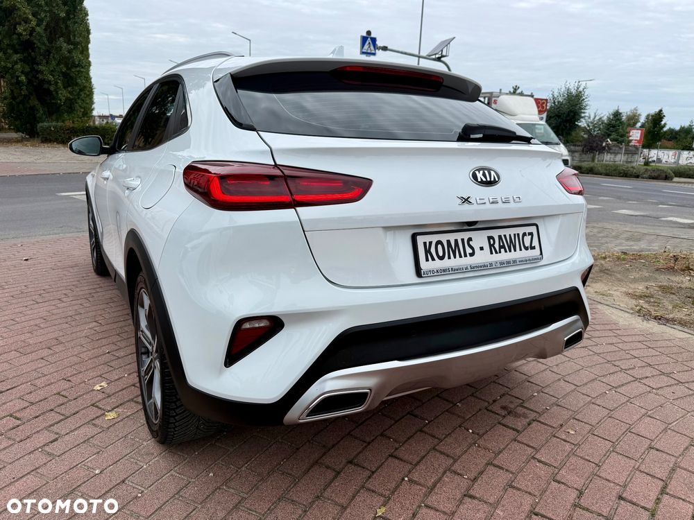 Kia XCeed 1.4 T-GDI OPF JBL SOUND EDITION - 24
