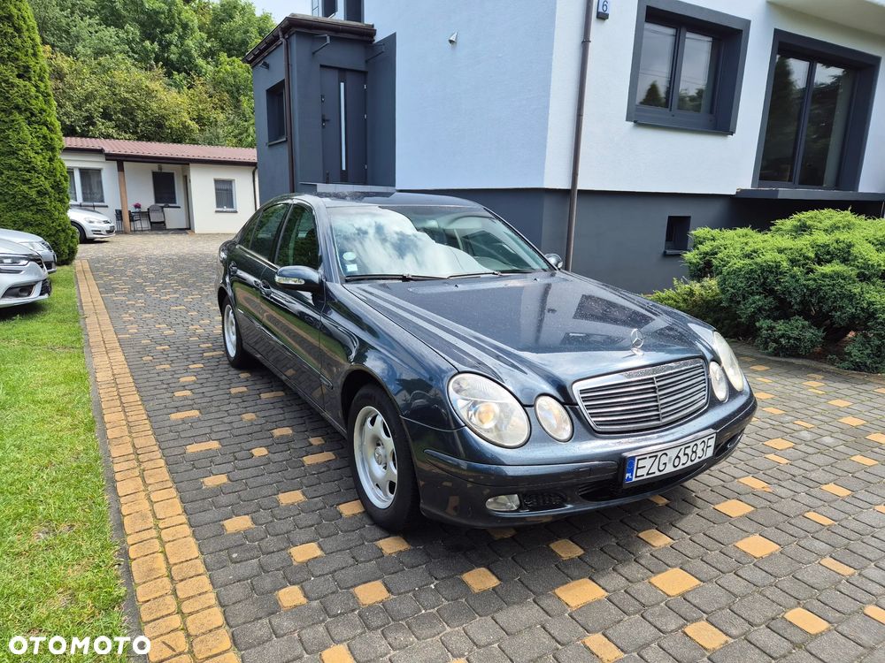 Mercedes-Benz Klasa E 200 CDI Classic DPF