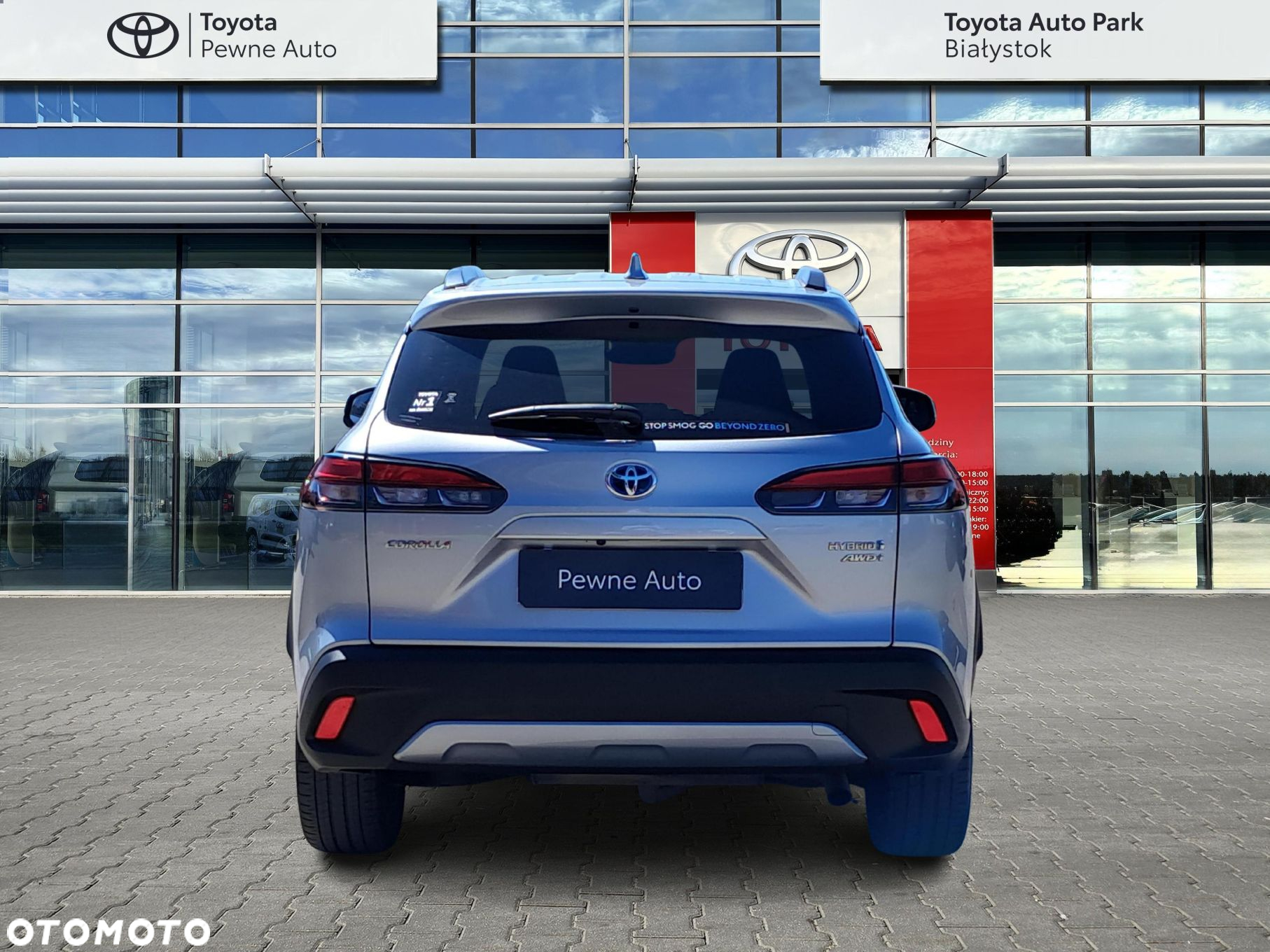 Toyota Corolla Cross 2.0 Hybrid Style AWD - 4