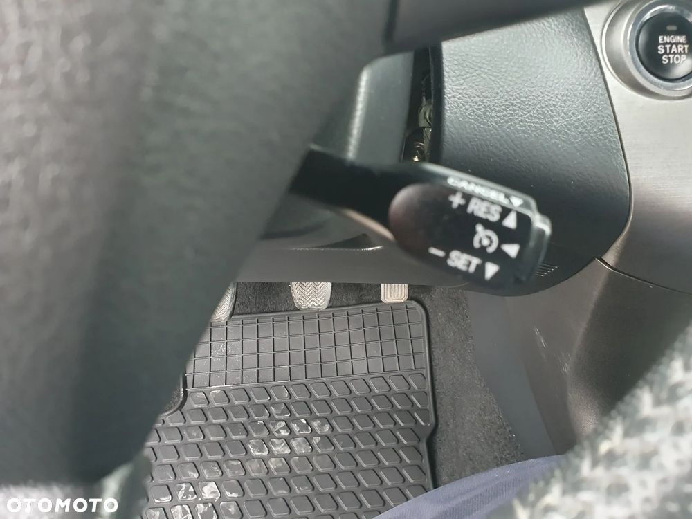 Toyota RAV4 2.0 VVT-i Sol - 21