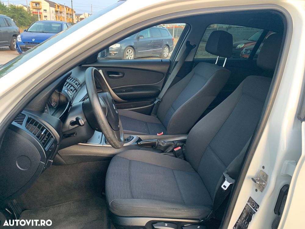 BMW Seria 1 118d - 4