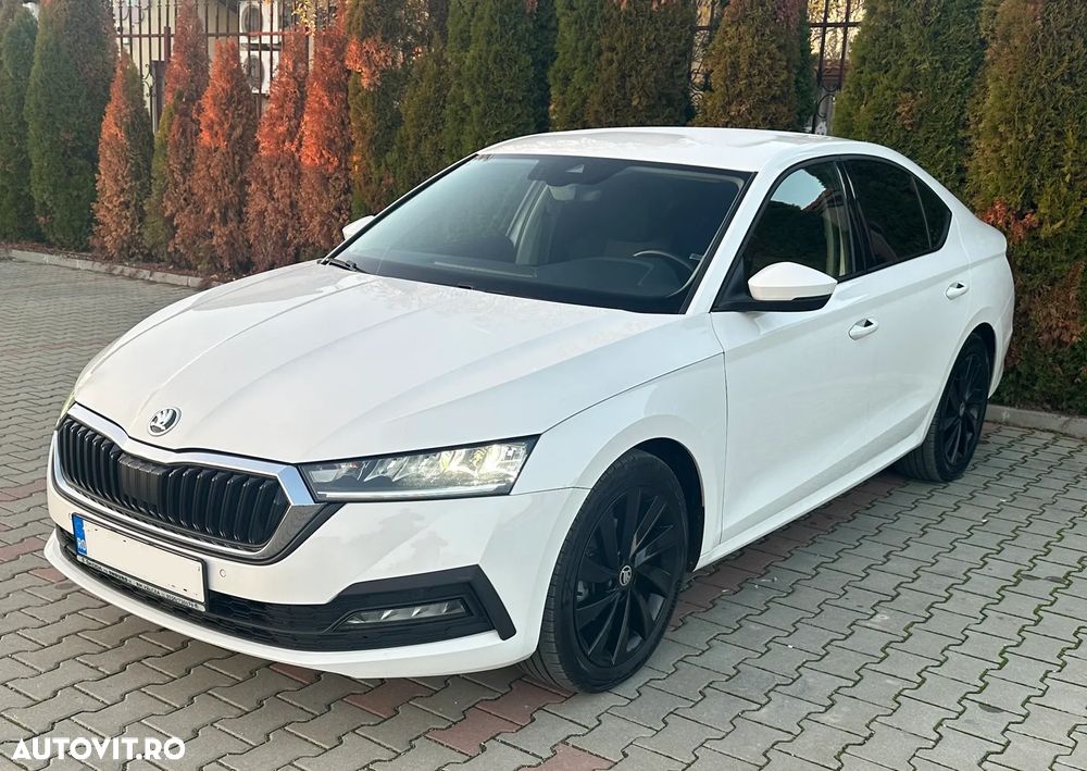 Skoda Octavia 2.0 TDI DSG Ambition - 13