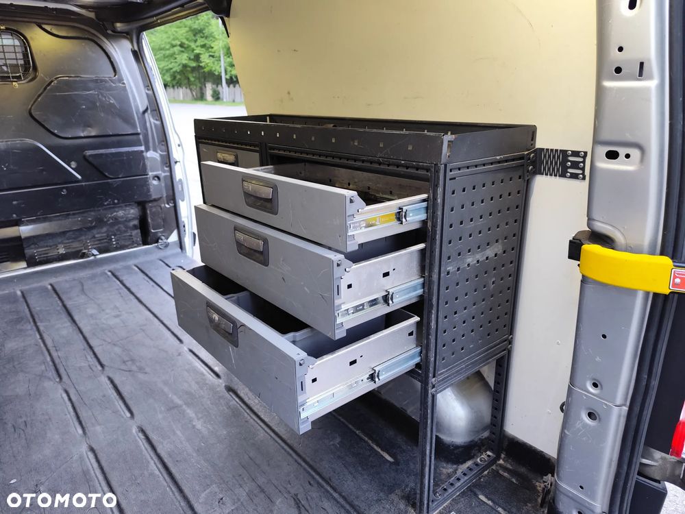 Ford Transit Custom - 17