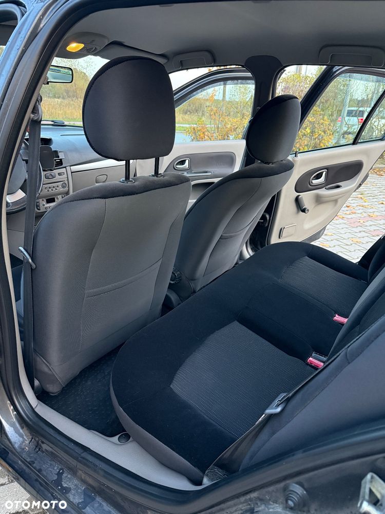 Renault Thalia 1.2 16V All Inclusive Euro5 - 10