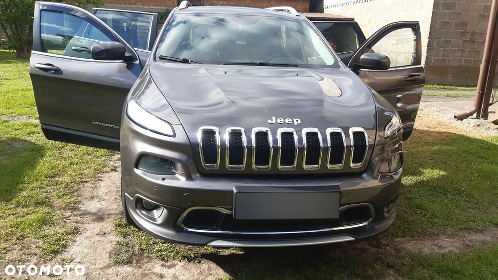 Jeep Cherokee - 3