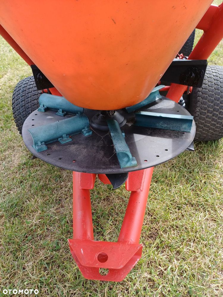 Kubota F3680 - 6