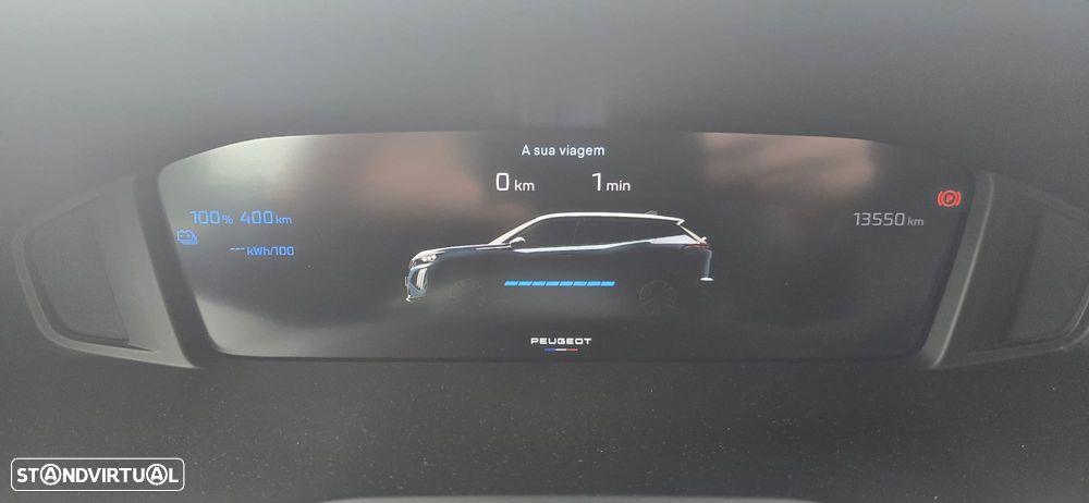 Peugeot e-2008 Allure - 39