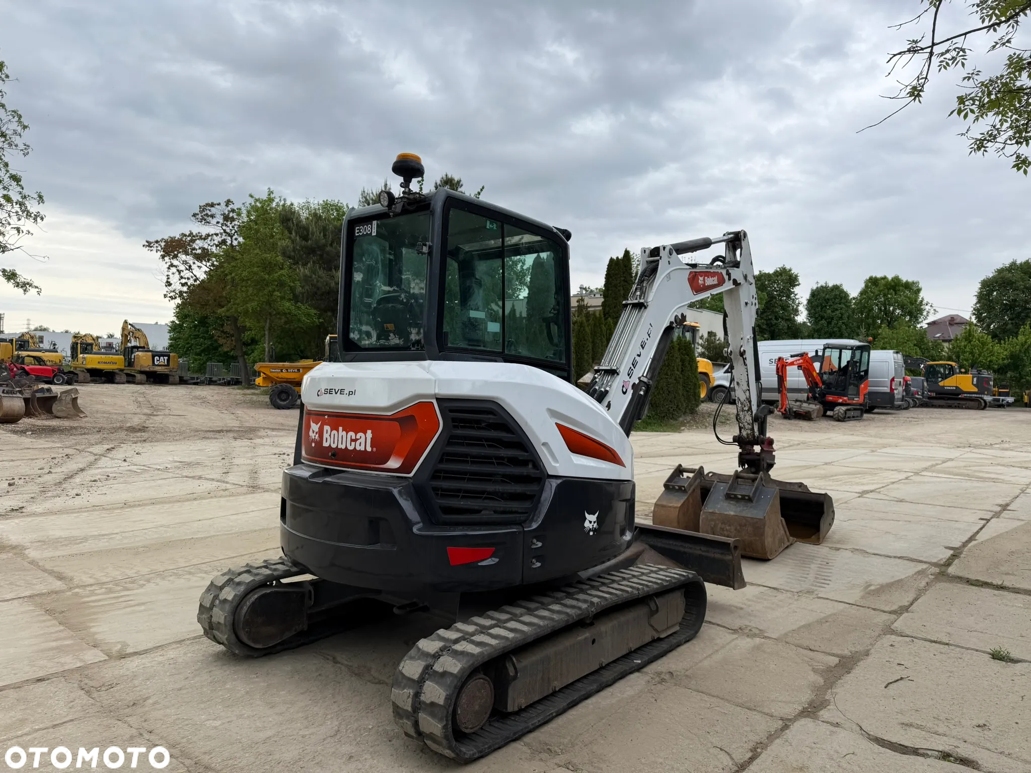 Bobcat E 50 z - Szybkozłacze hydr. , skarpówka hydrauliczna , łyżka 30 cm + 60 cm - 5