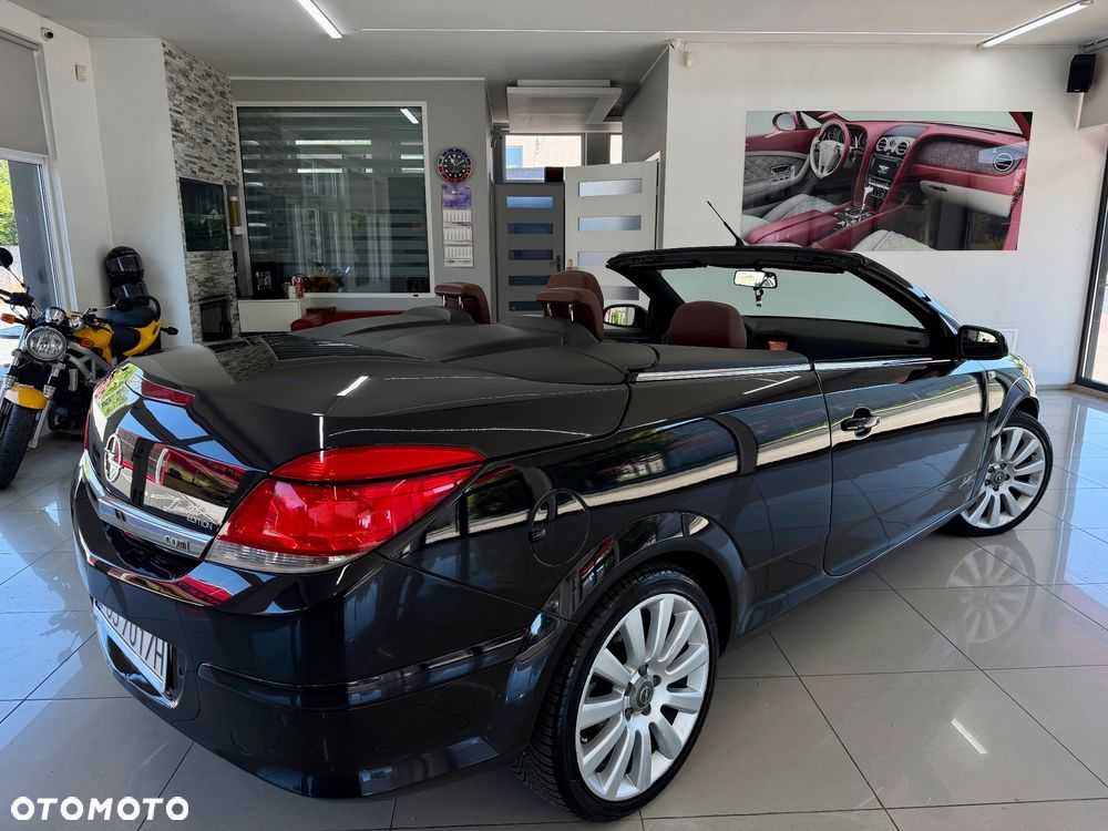Opel Astra 1.9 CDTI DPF Elegance - 32
