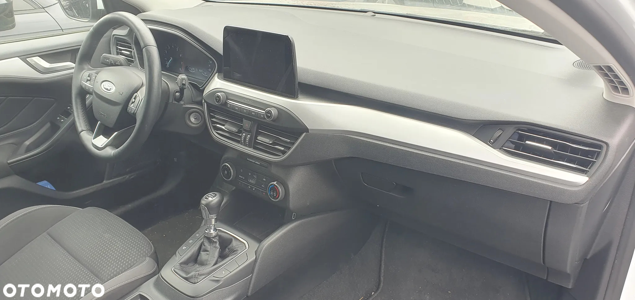 Ford Focus 1.0 EcoBoost Start-Stopp-System COOL&CONNECT - 15