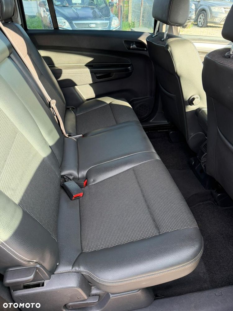 Opel Zafira - 8